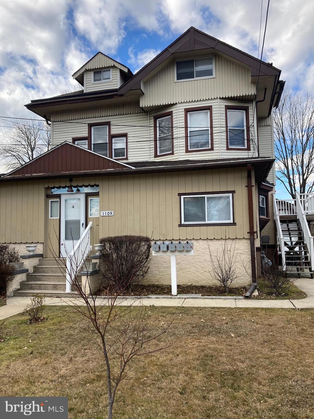 For Rent $1,000/month