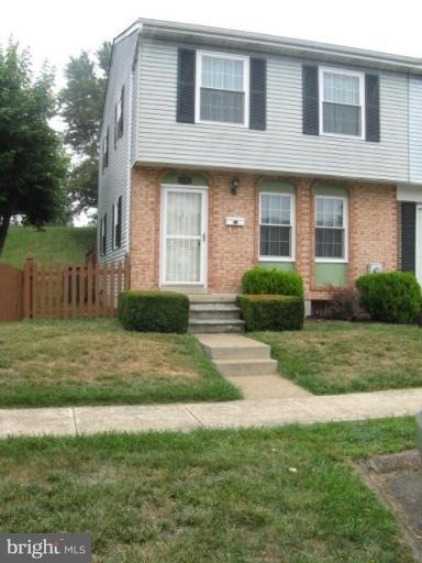 632 Burlington Ct, Edgewood, MD 21040 - photo 1