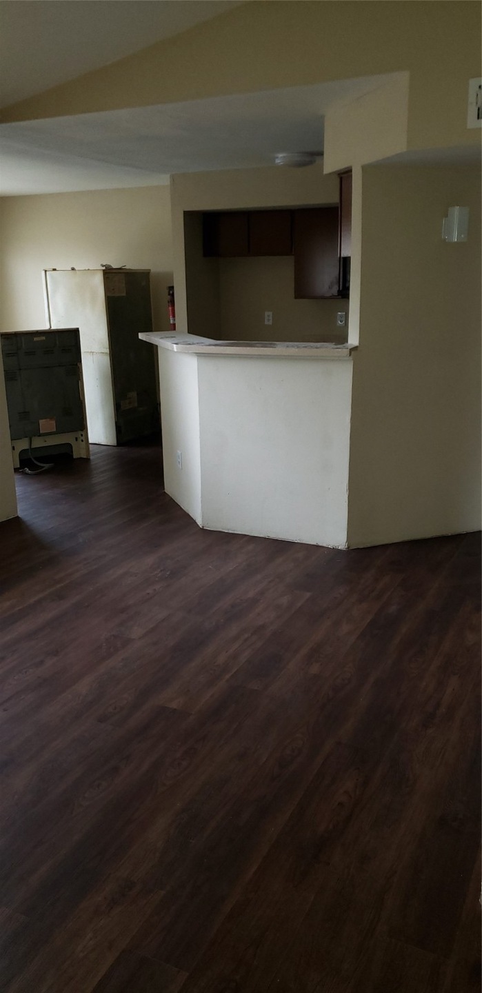 7200 T C Jester Blvd unit 3204, Houston, TX 77088 - photo 1