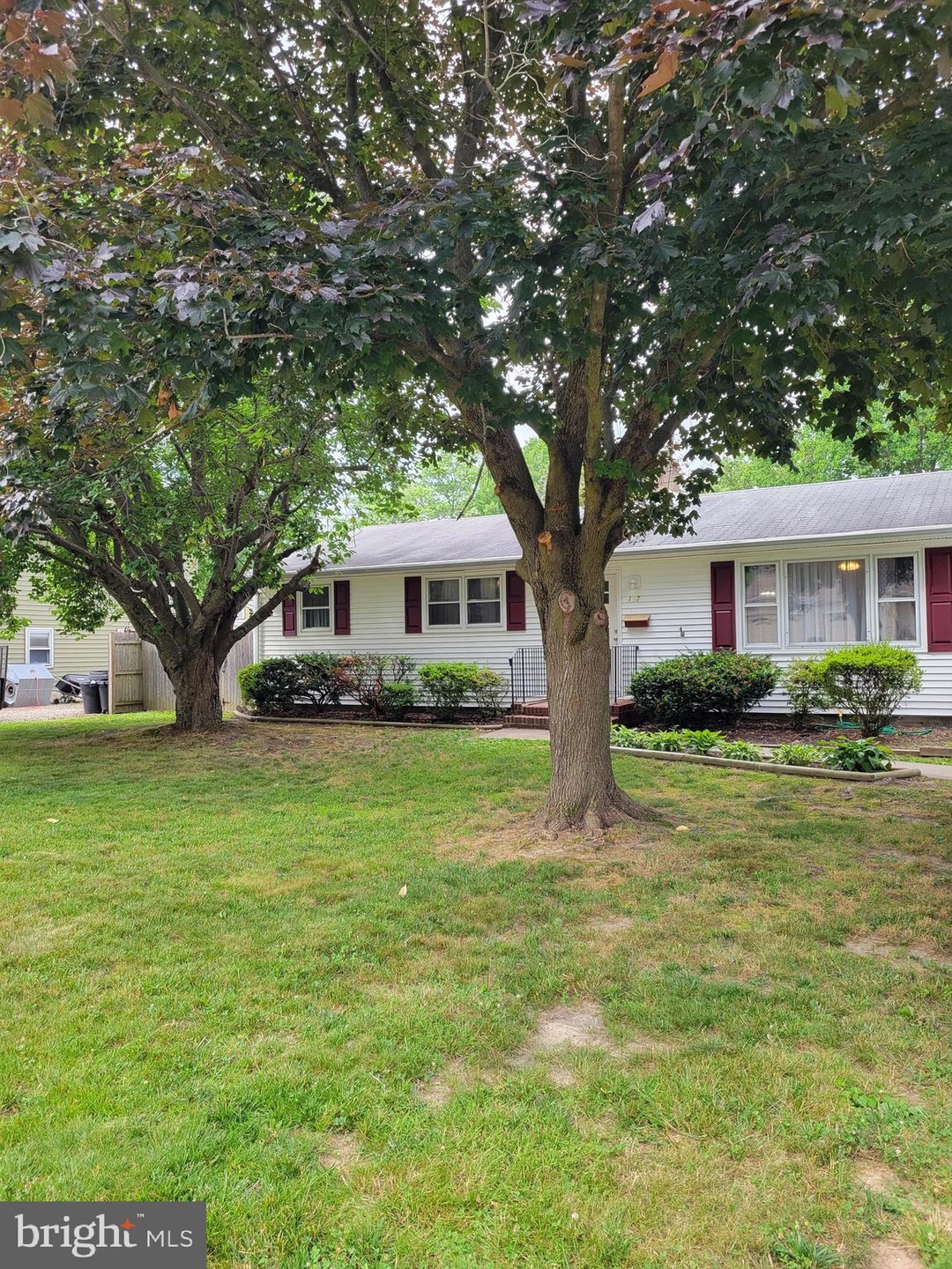 137 River Drive Ave, Pennsville, NJ 08070 - photo 1