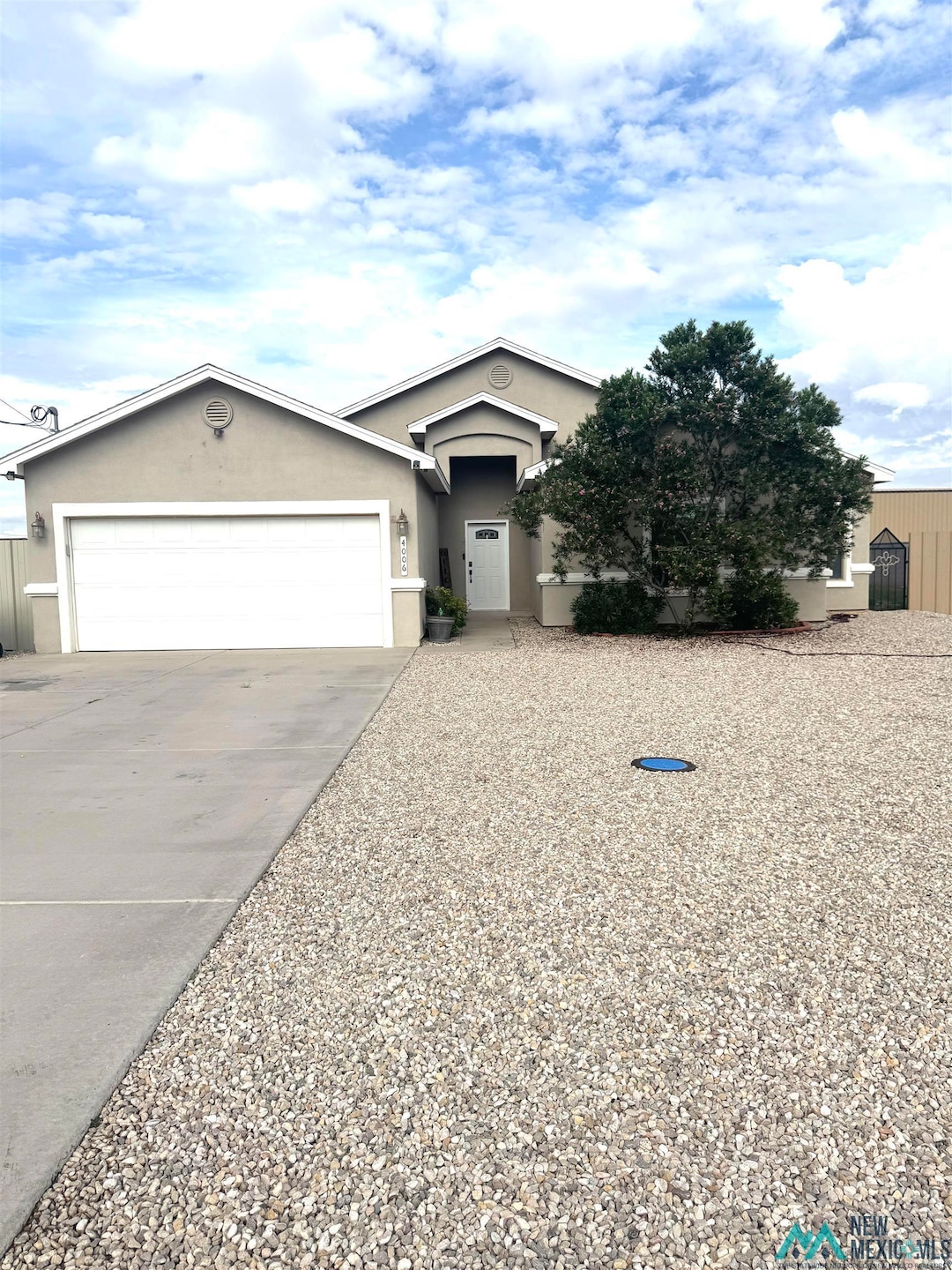 For Sale $372,000