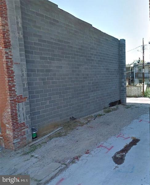 701 N Duncan St, Baltimore, MD 21205 - photo 1