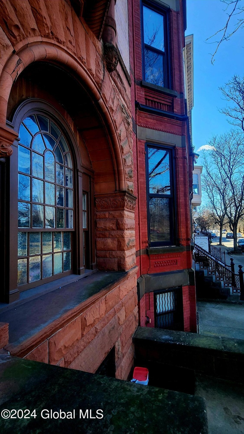 28 Willett St unit 2A, Albany, NY 12210 - photo 1