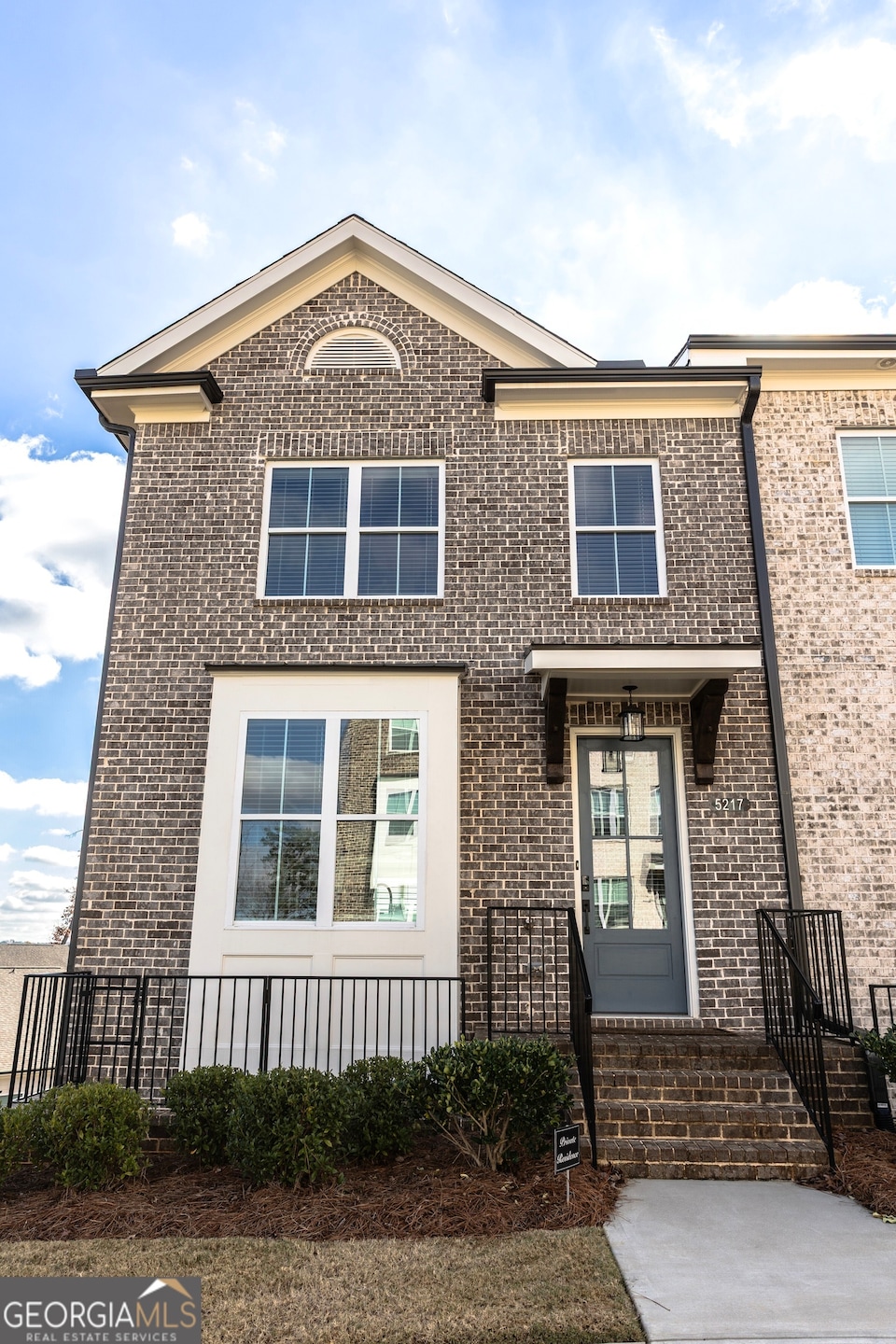 5217 Riden Ct, Buford, GA 30518 - photo 1