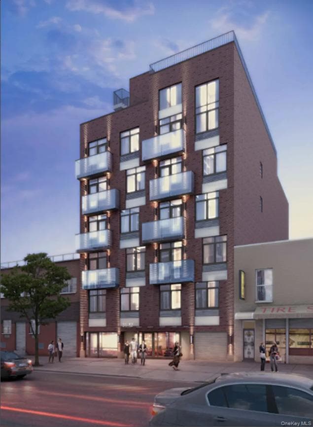 For Sale $748,000 • Co-Listing Agent