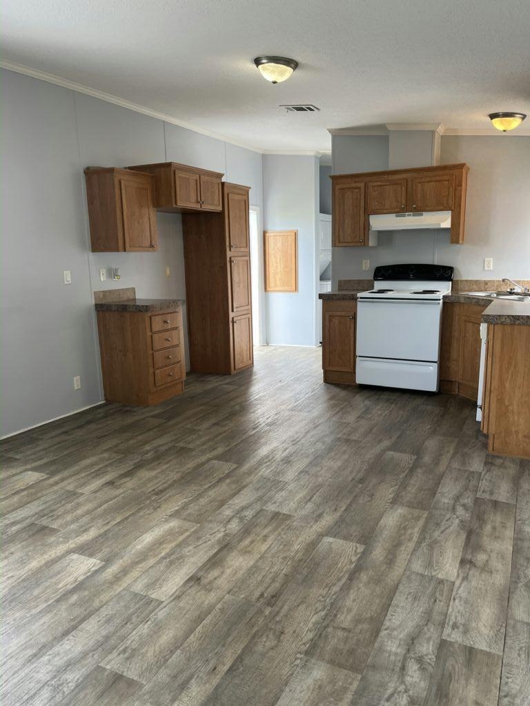 For Rent $1,766/month