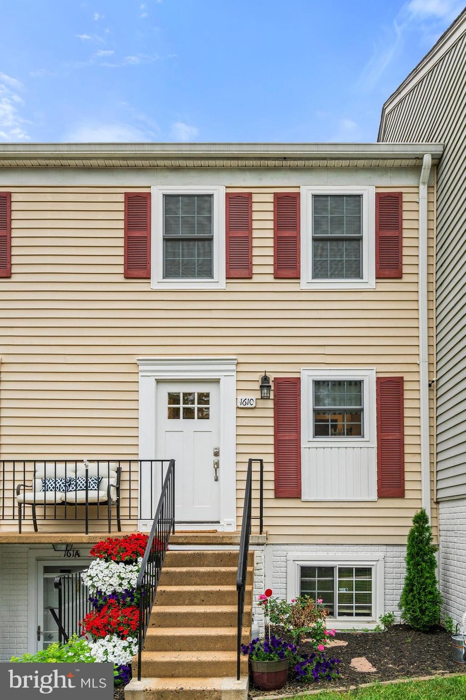 161 Fairfield Dr, Warrenton, VA 20186 - photo 1