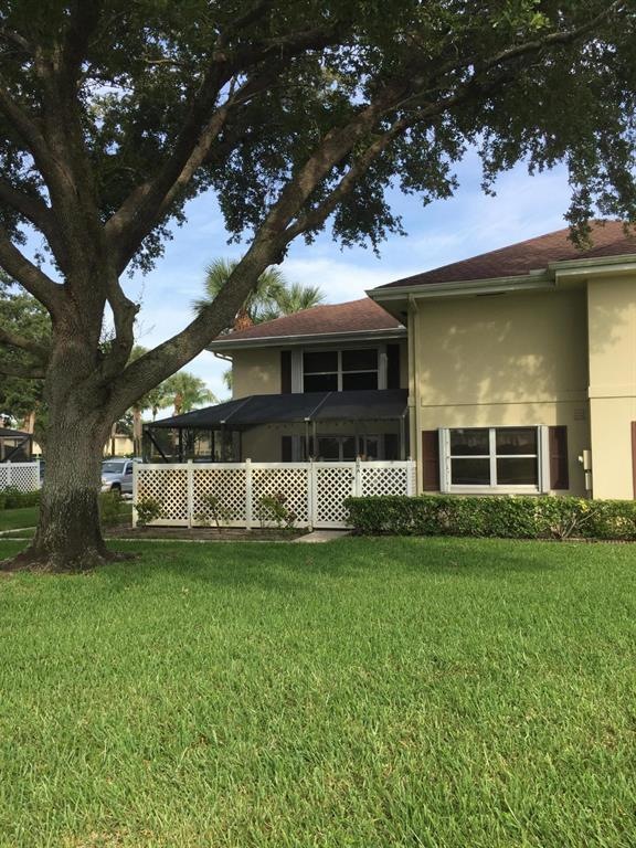 26 Clinton Ct unit A, Royal Palm Beach, FL 33411 - photo 1
