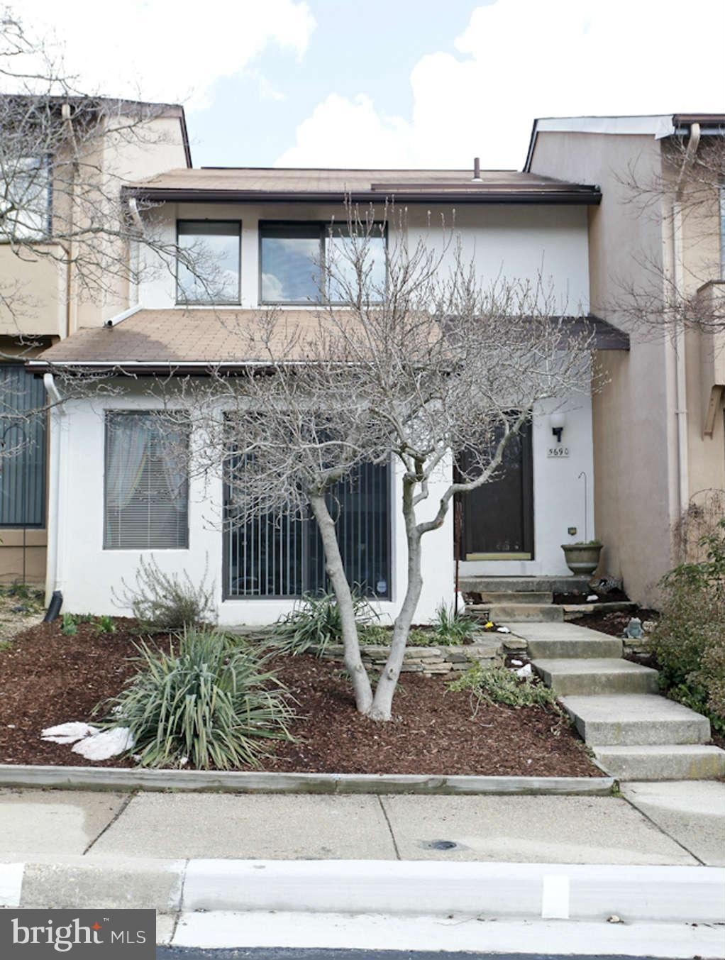 5690 Vantage Point Rd, Columbia, MD 21044 - photo 1