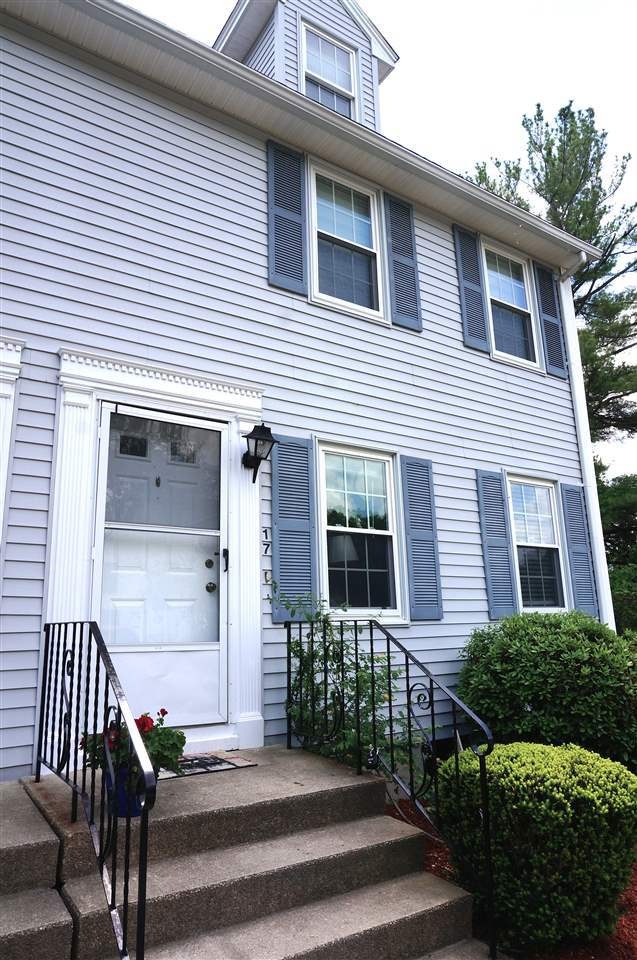 17 Wyndmere Dr unit 17, Londonderry, NH 03053 - photo 1