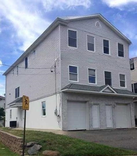 1135 Farm Rd, Secaucus, NJ 07094 - photo 1