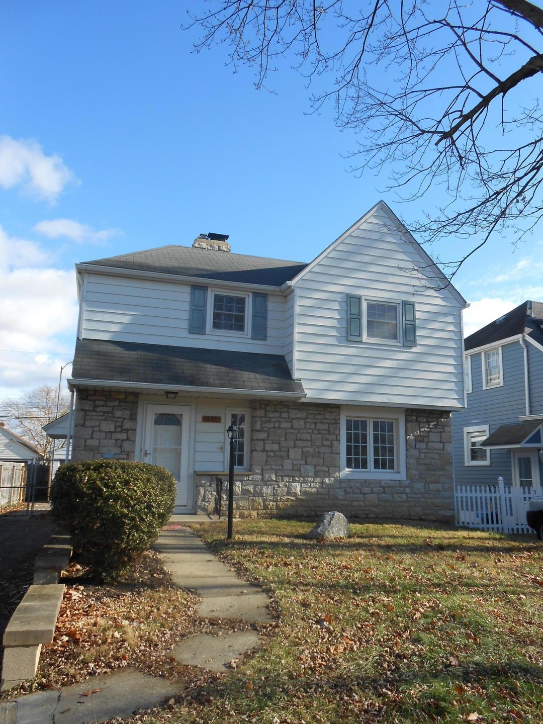 Welcome to 332 S. Brinker Ave.