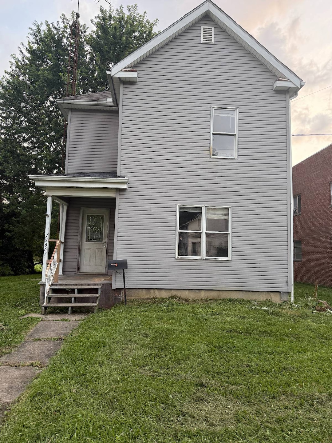For Rent $830/month