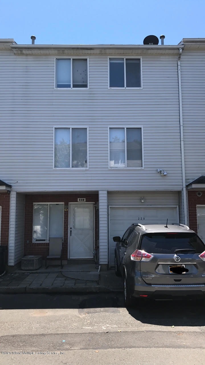 228 Ilyssa New Front