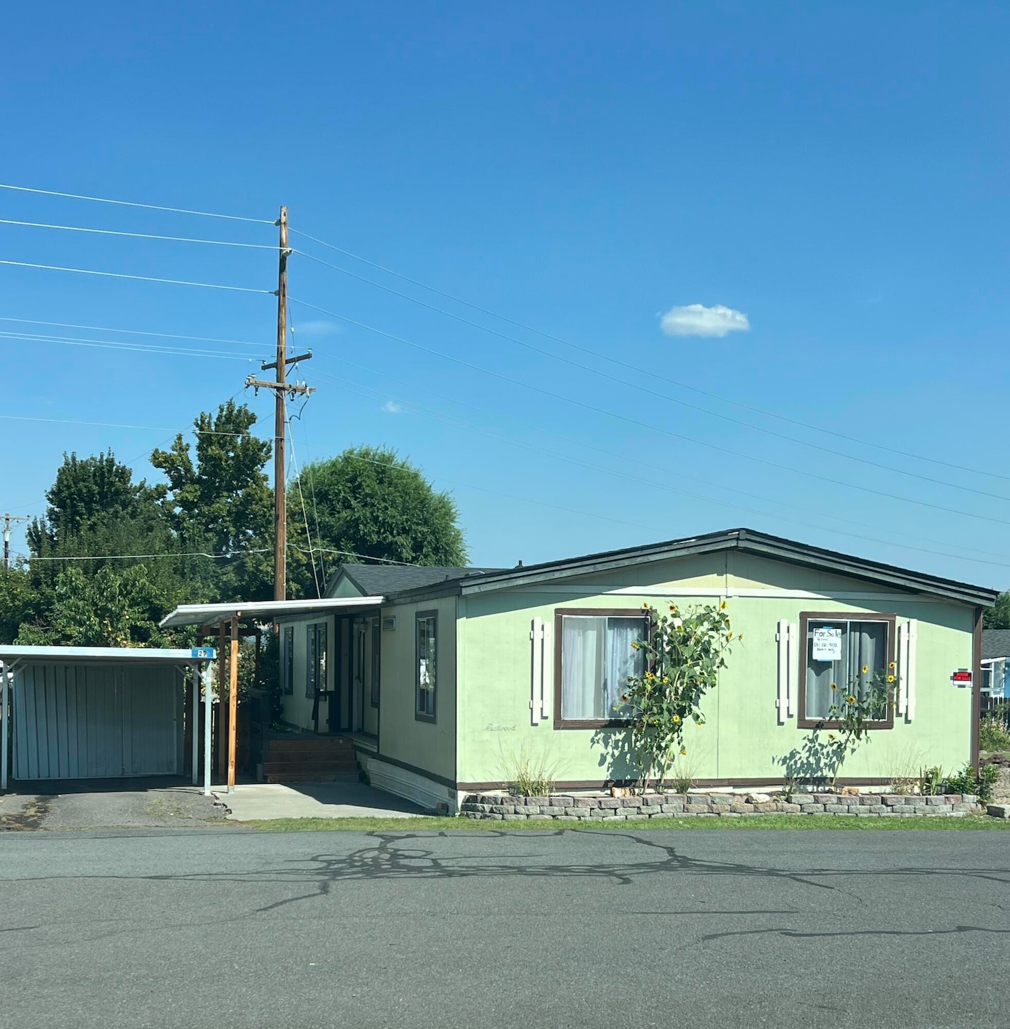 2241 Greensprings Dr unit 27, Klamath Falls, OR 97601 - photo 1