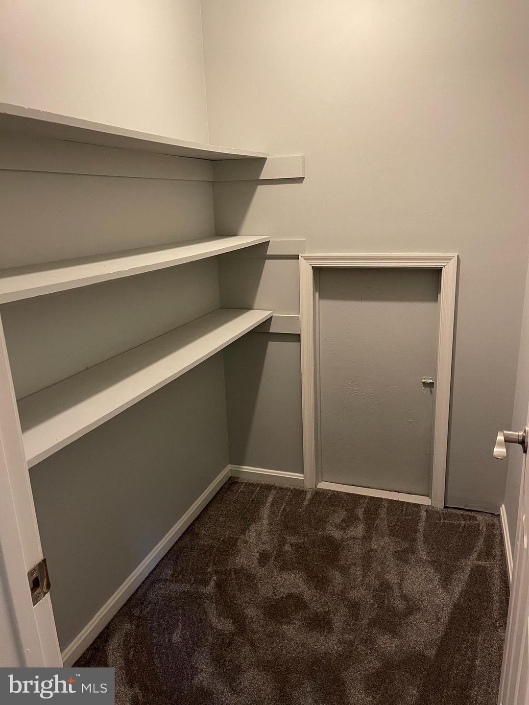 12962 Mohawk Dr, Lusby, MD 20657 - photo 1