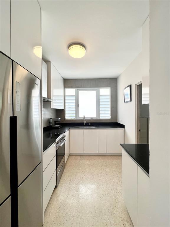 703 Calle Concordia, Miramar, PR 00907 - photo 1