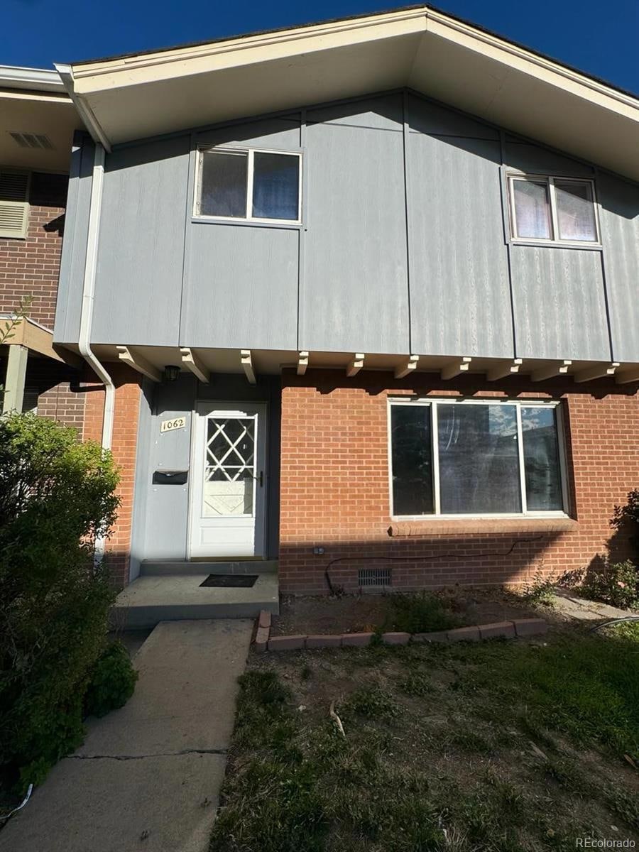 For Sale $250,000 • Co-Listing Agent