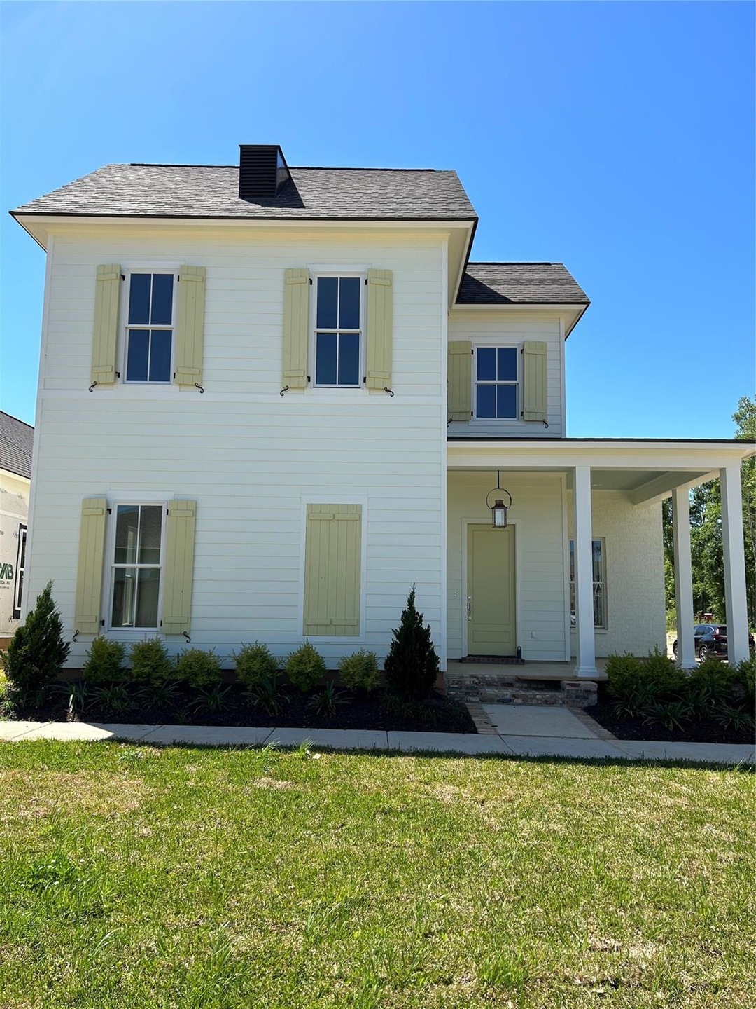 View of front facade 2024.04.03