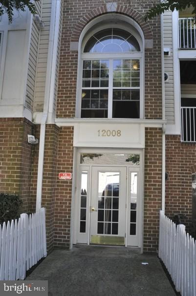 12008 Amber Ridge Cir unit A301, Germantown, MD 20876 - photo 1