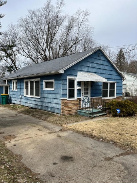 Sold $44,000 • Co-Listing Agent