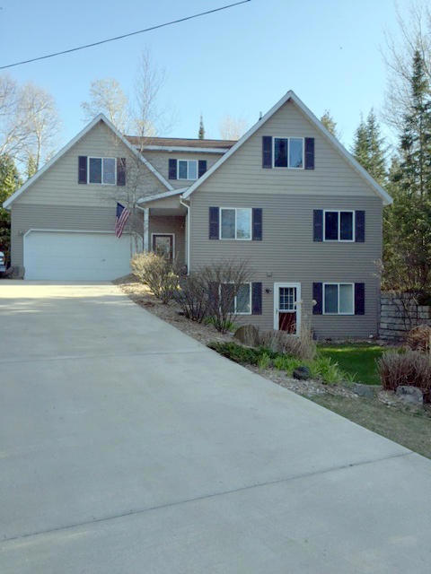 7500 9 Mile Point Dr, Charlevoix, MI 49720 - photo 1