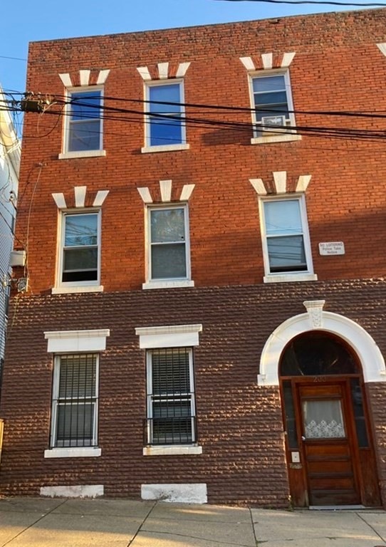 200 Highland St unit 1, Roxbury, MA 02119 - photo 1