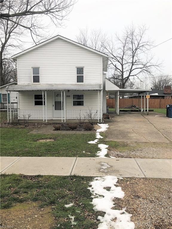 826 Pasadena Ave, Sheffield Lake, OH 44054 - photo 1