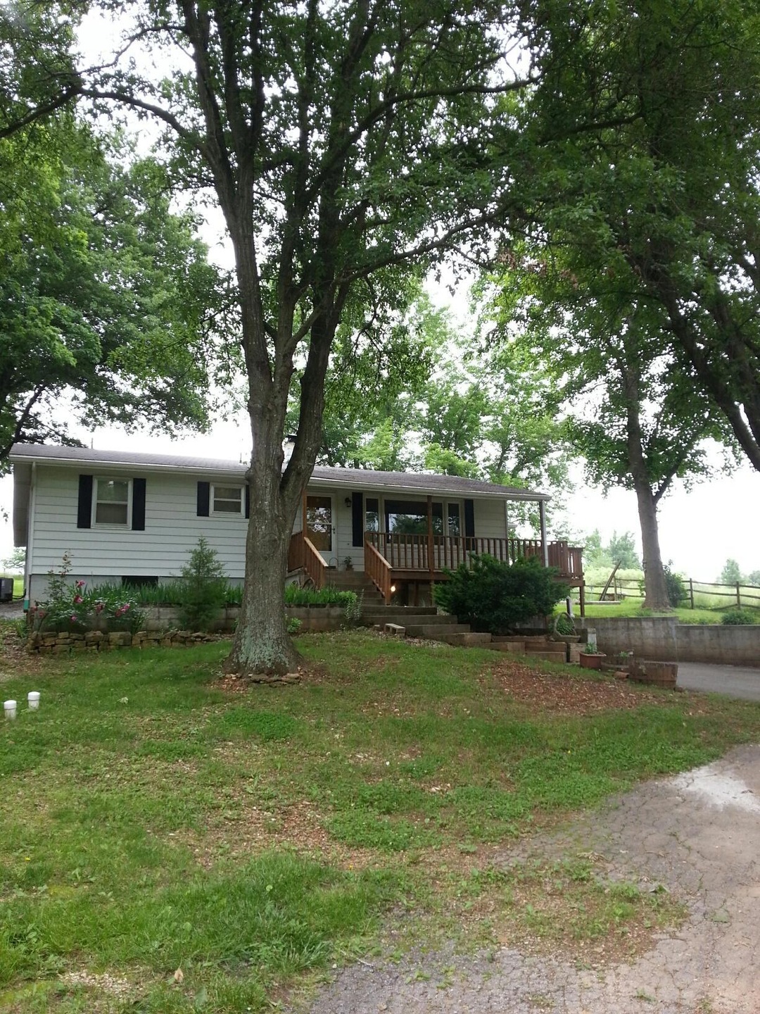 806 S Old Riverdale Rd, Nixa, MO 65714 - photo 1