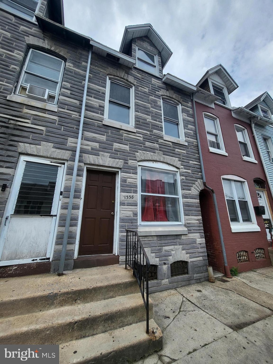 1338 Mulberry St, Reading, PA 19604 - photo 1