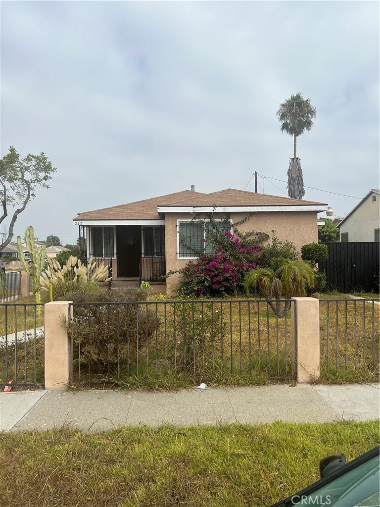 2417 W 153rd St, Compton, CA 90220 - photo 1