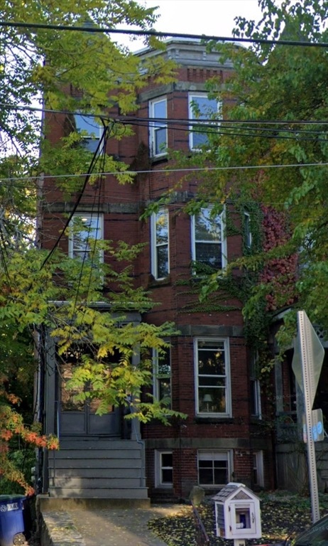 28 Beacon St unit 1, Somerville, MA 02143 - photo 1