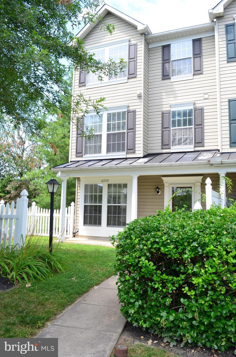 4210 Maple Path Cir, Nottingham, MD 21236 - photo 1