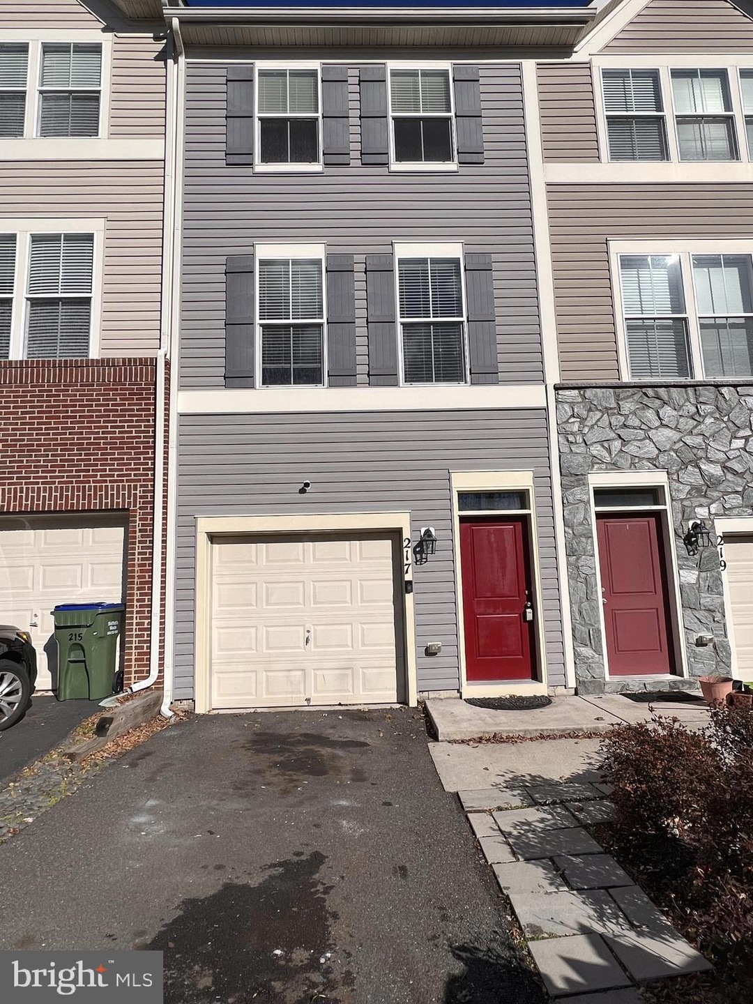 217 Woodstream Cir unit 2990, Stafford, VA 22556 - photo 1