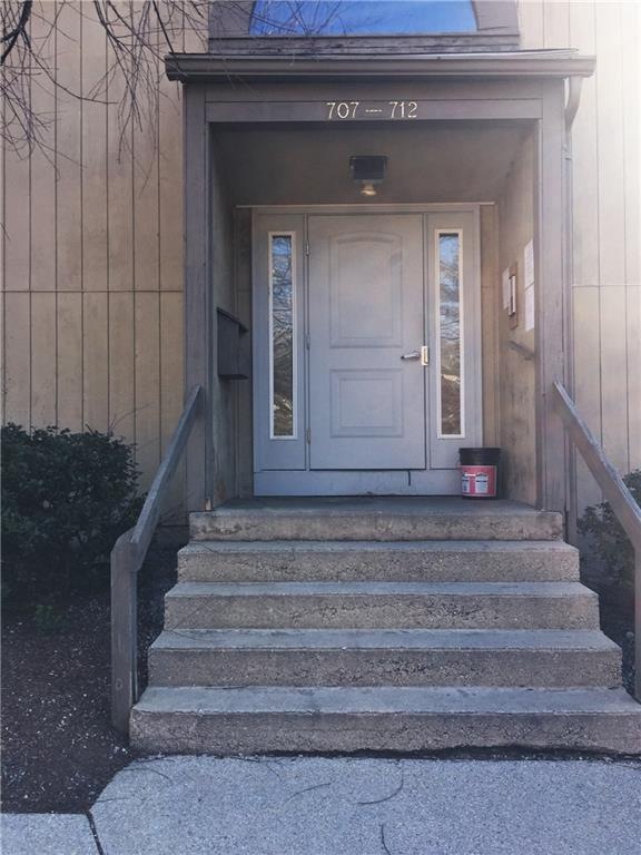 400 New River Rd unit 712, Manville, RI 02838 - photo 1