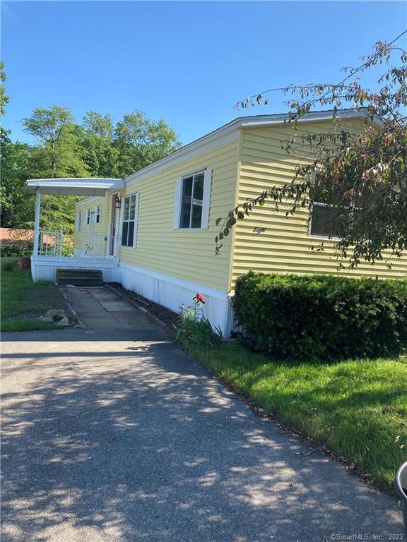 8 Beechwood Rd