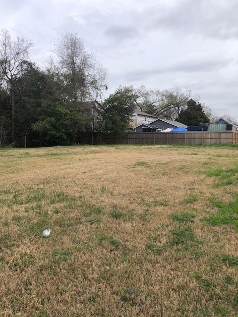 000 Arabella St, Houston, TX 77091 - photo 1