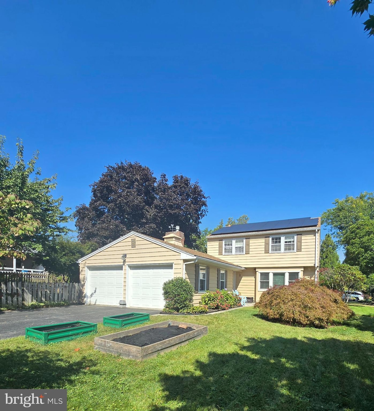 966 Mccosh St, Hanover, PA 17331 - photo 1