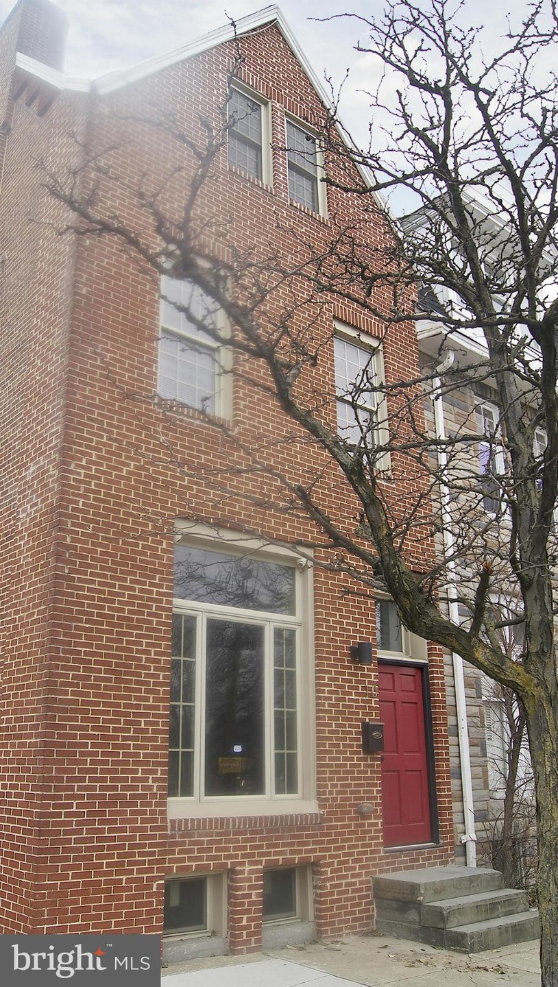10 S Patterson Park Ave, Baltimore, MD 21231 - photo 1
