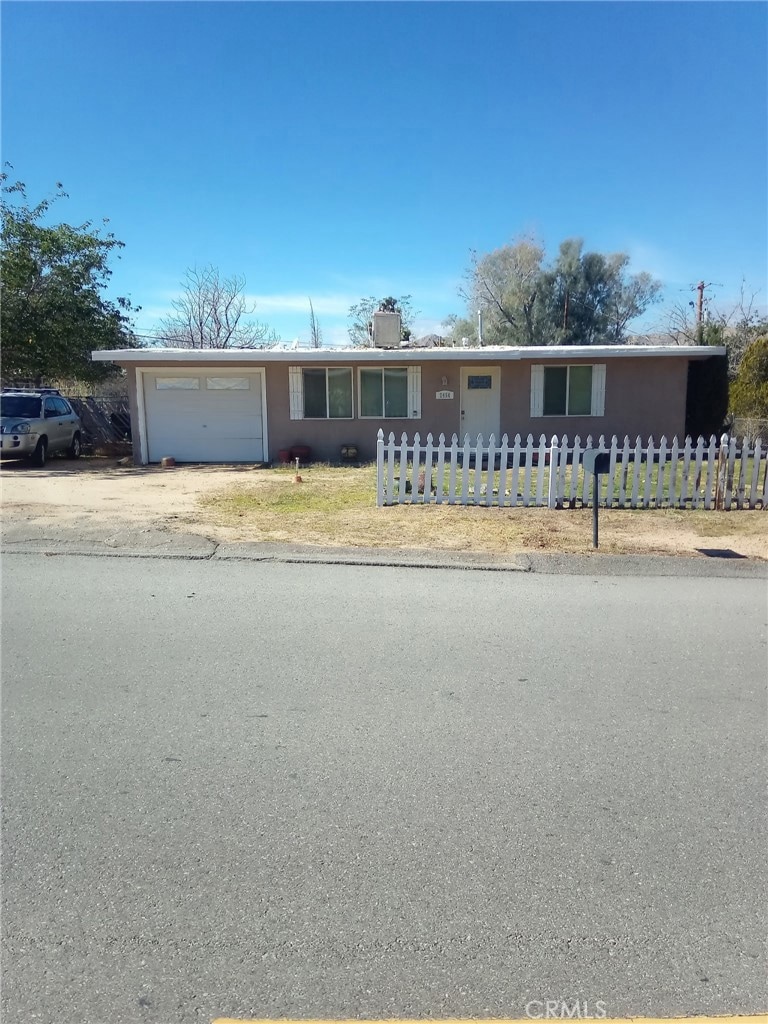 For Sale $220,000 • Co-Listing Agent