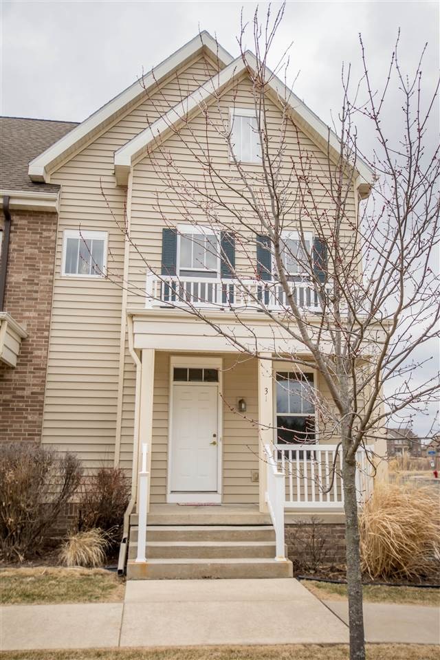31 S Gardens Way, Fitchburg, WI 53711 - photo 1