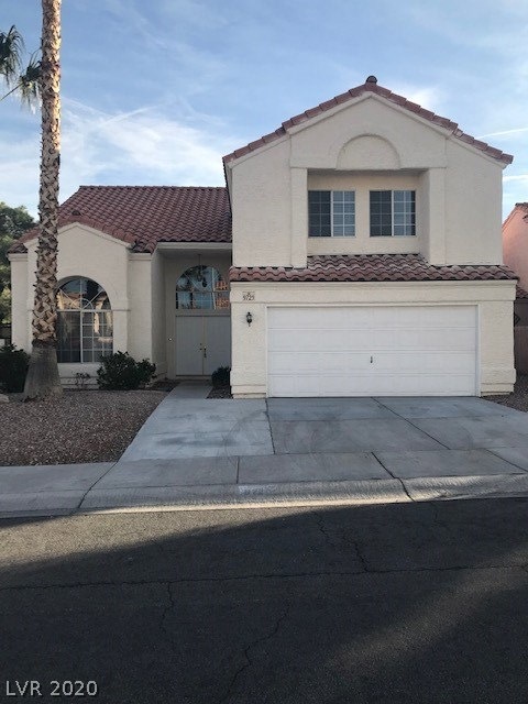 9725 Biscayne Ln, Las Vegas, NV 89117 - photo 1