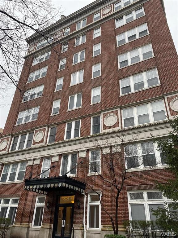 Metropolis West End Apartments unit 606, Saint Louis, MO 63112 - photo 1