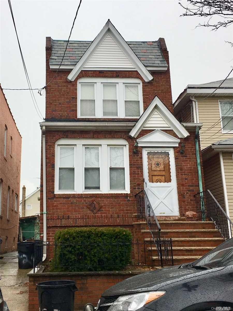 107-22 88th St, Ozone Park, NY 11417 - photo 1