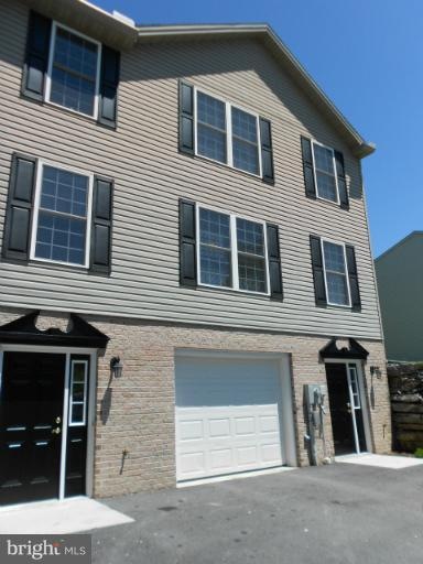 4522 Scotland Main St, Chambersburg, PA 17202 - photo 1