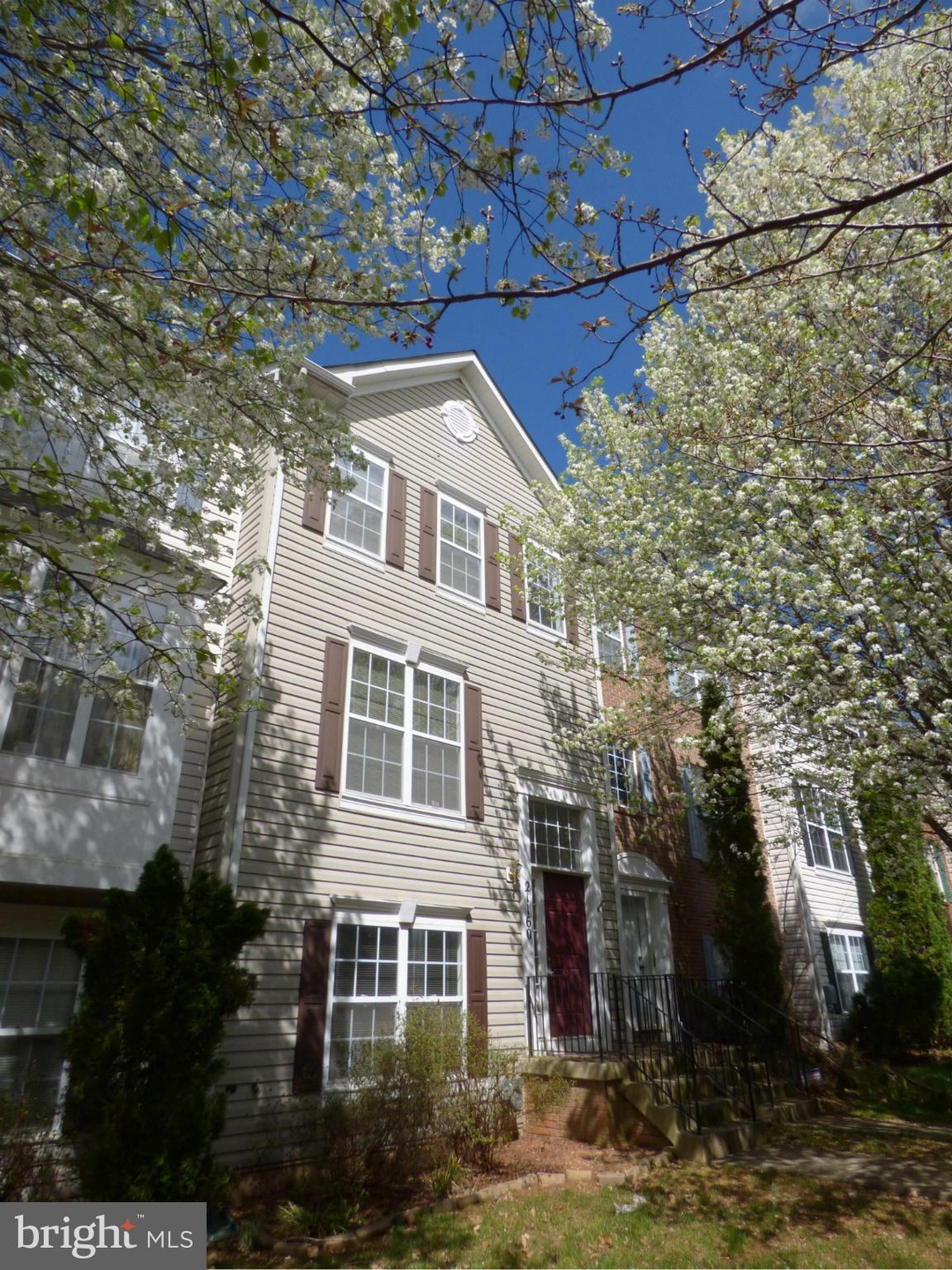21160 Camomile Ct unit 119, Germantown, MD 20876 - photo 1