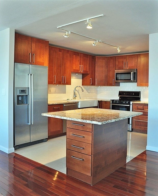 Hammond Park Condominiums unit 306, Chestnut Hill, MA 02467 - photo 1