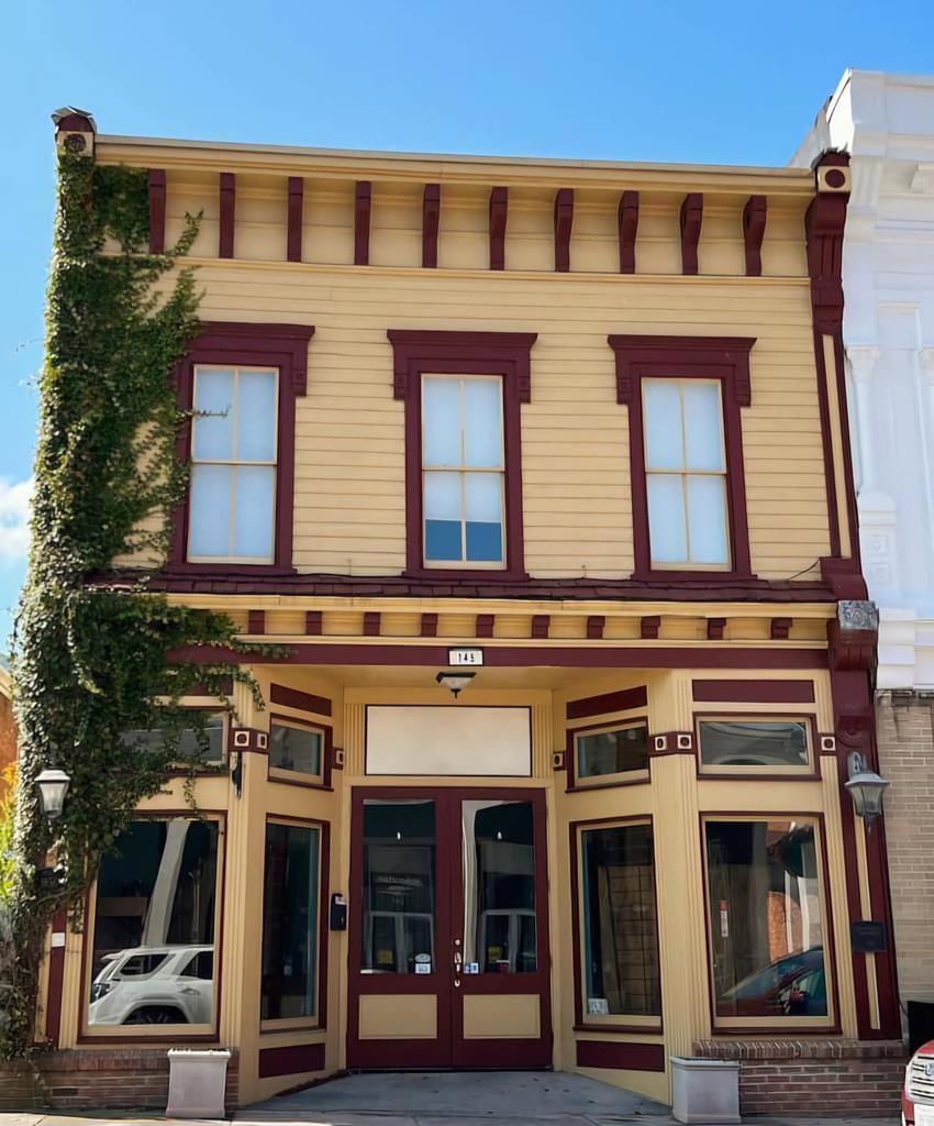 For Sale $274,000 • Co-Listing Agent