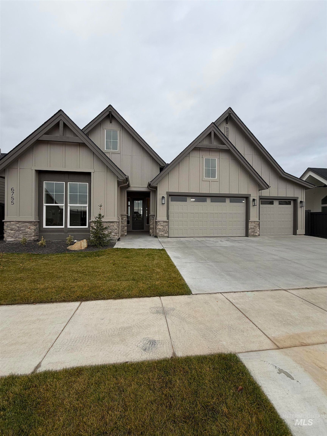 6755 S Messner Way, Meridian, ID 83642 - photo 1