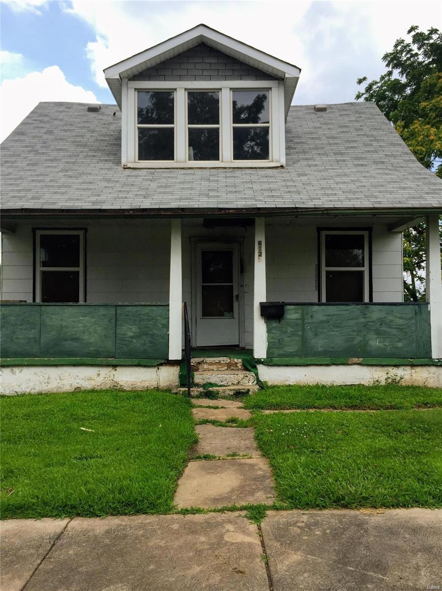 6127 Adeline St, Saint Louis, MO 63139 - photo 1